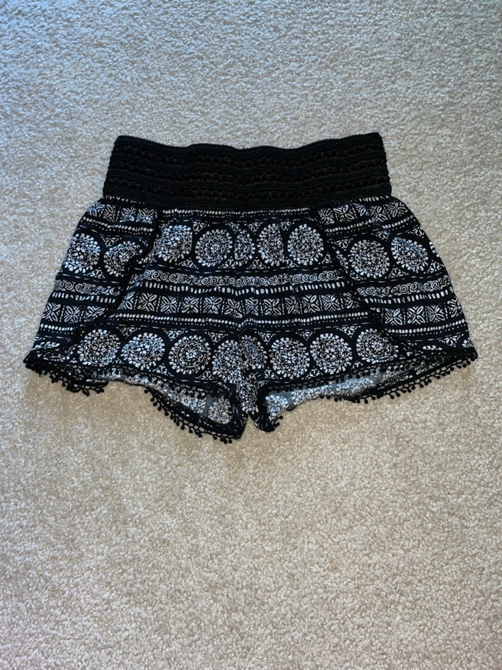 No Boundaries Black & White High-Waist Printed Crochet-Trim Shorts